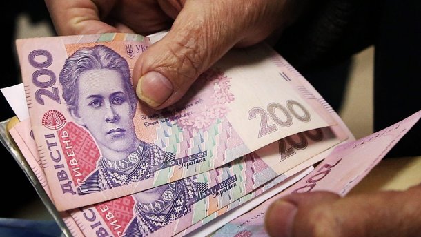 Кабмін встановив розміри грошової допомоги ветеранам до 5 травня