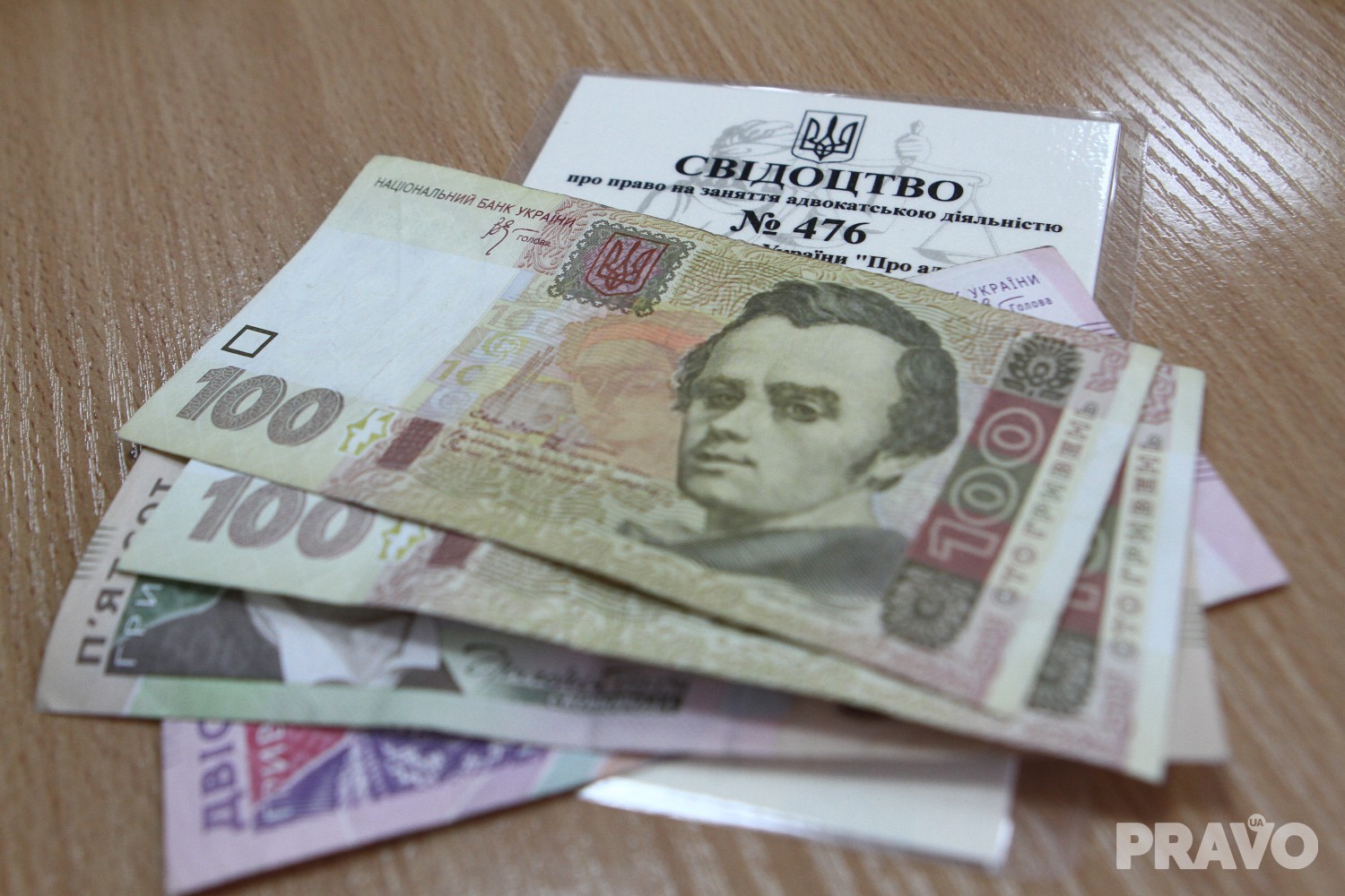 Багатодітних адвокатів звільнено від сплати внесків