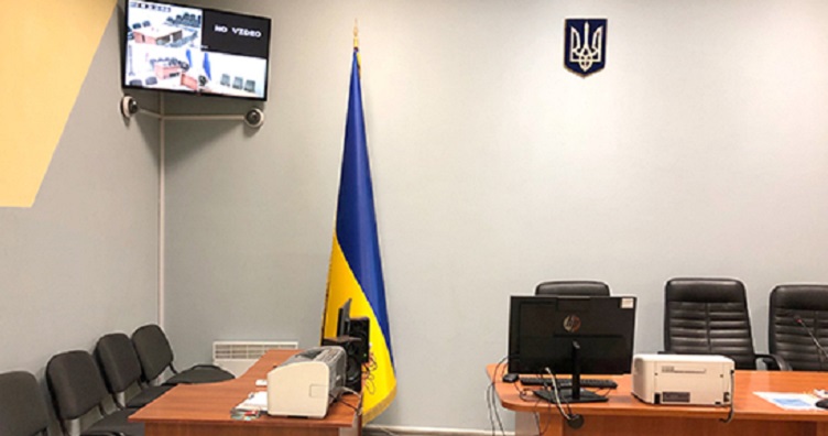 Як воєнний стан ускладнює розгляд справ у дистанційному режимі