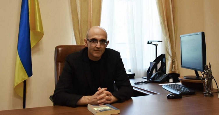 Як замінити набувача в договорі довічного утримання, пояснив суддя ВС